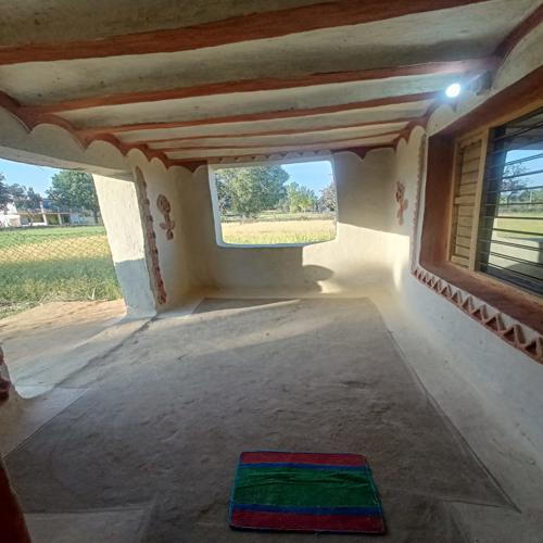 Mango Tree Homestay,  Thadhipathar